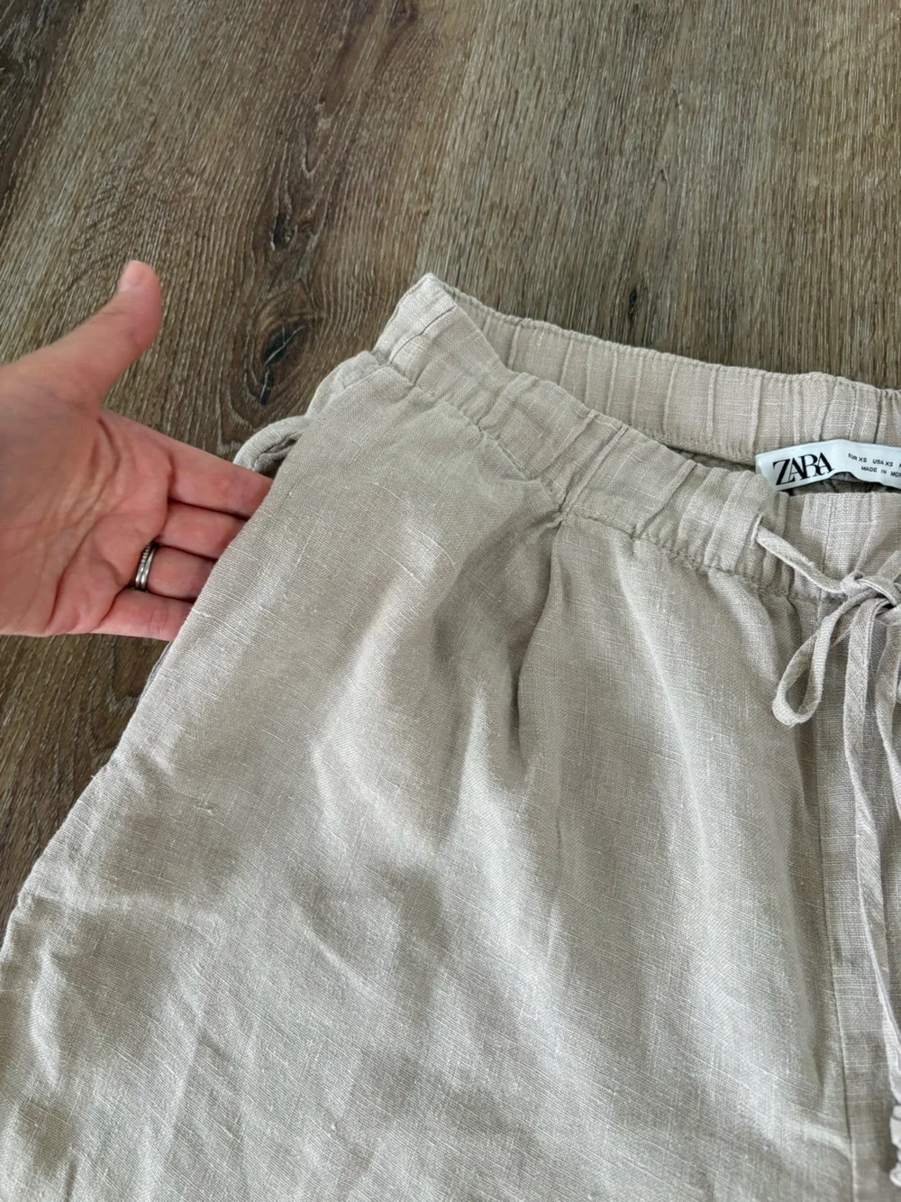 Zara Linen Wide-Leg Palazzo Drawstring Pants in Natural Size: XS /